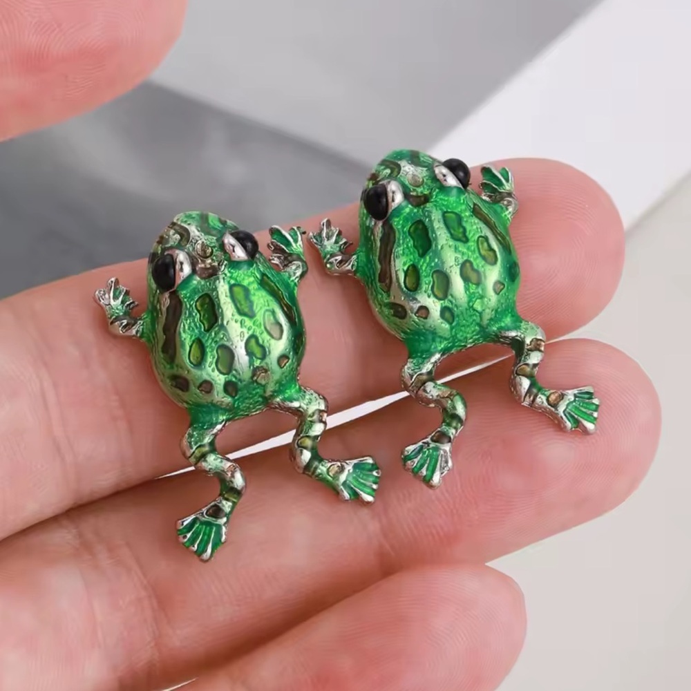 Green Frog Cute Earrings